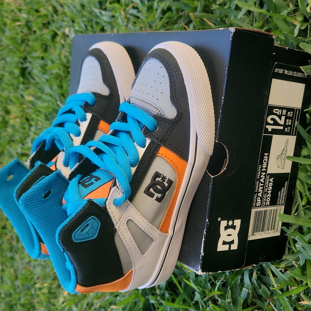 DC Kids Boy Spartan High Top Sneakers - Black, Turquoise, Orange & White Size 12